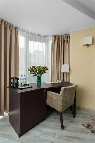 Гостиница Балтия Санкт-Петербург Супериор с одной большой кроватью-6