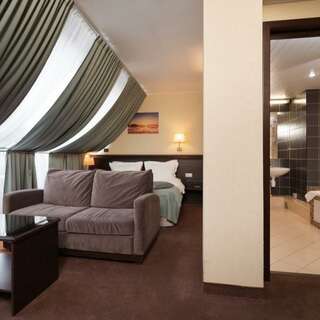 Гостиница Балтия Санкт-Петербург Джуниор Сюит-3