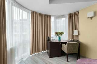 Гостиница Балтия Санкт-Петербург Супериор с одной большой кроватью-5